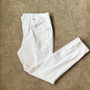 Hybrid & Company Women's Straight Leg White Jeans